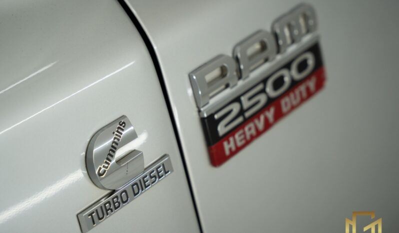 Dodge Ram 2500 Heavy Duty 5.9 SLT CD 4×4 completo
