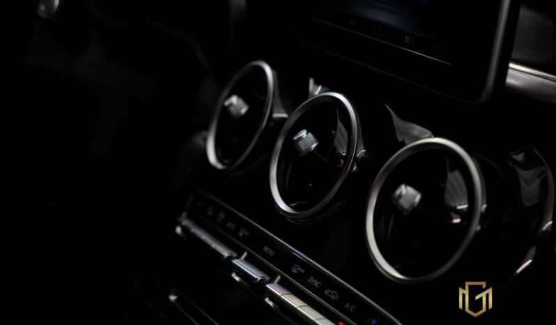 Mercedes-Benz C 200 Avantgarde 2.0 completo