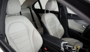 Mercedes-Benz C 200 Avantgarde 2.0 completo