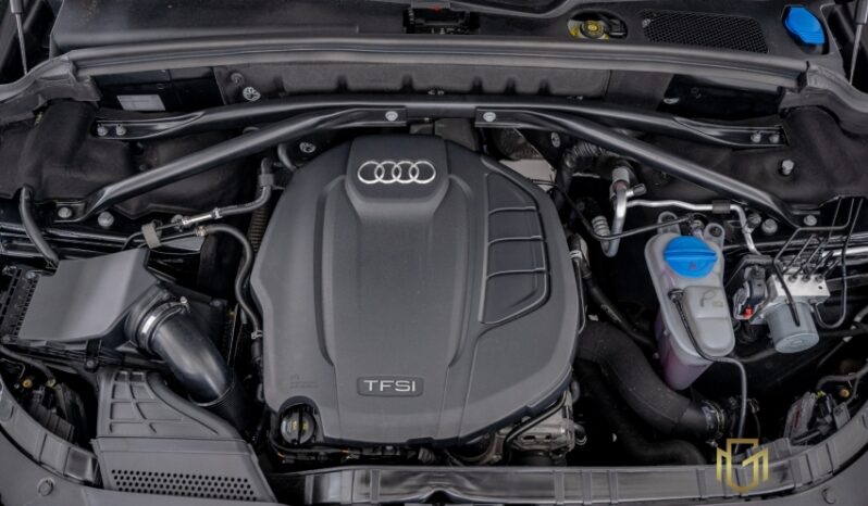Audi Q5 Ambiente 2.0 TFSI completo