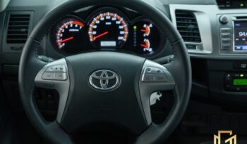 Toyota Hilux Cabine Dupla CD SRV 2.7 4×2 completo