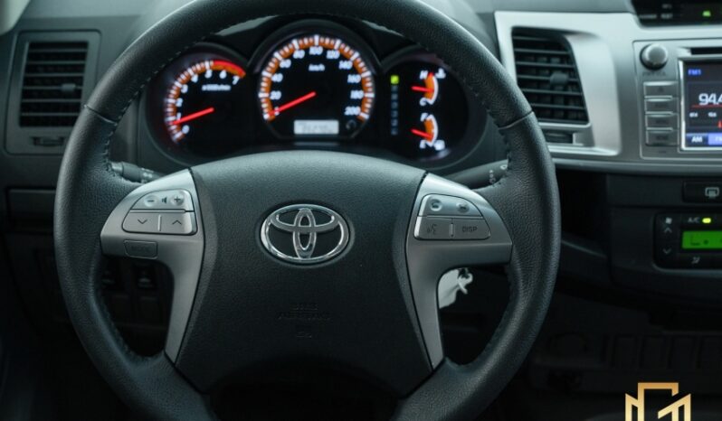 Toyota Hilux Cabine Dupla CD SRV 2.7 4×2 completo