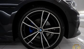 BMW 320i 2.0 Turbo M Sport completo