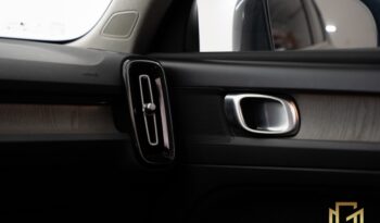 Volvo XC 40 T4 Inscription 2.0 FWD completo