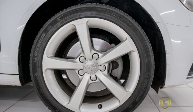 Audi A3 Sedan Ambiente 1.4 completo