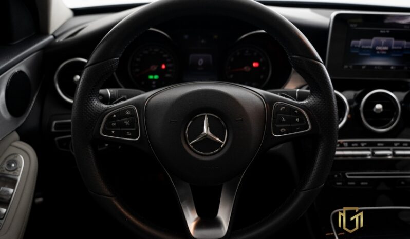 Mercedes-Benz C 200 Avantgarde 2.0 completo