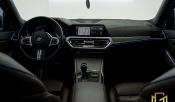 BMW 320i 2.0 Turbo M Sport completo