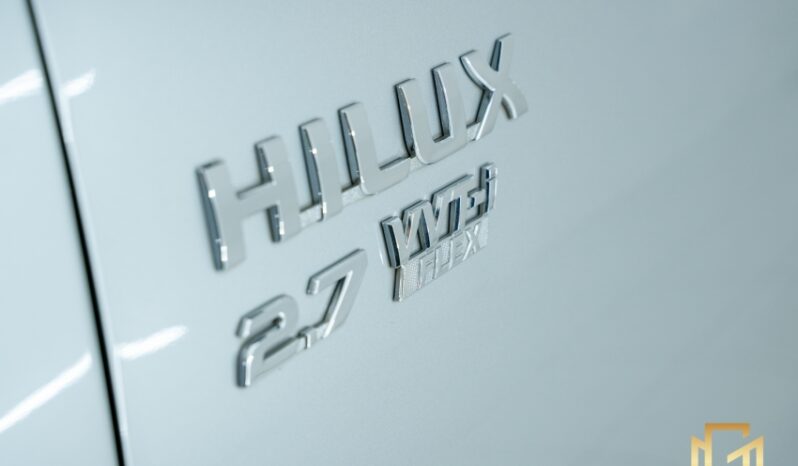 Toyota Hilux Cabine Dupla CD SRV 2.7 4×2 completo