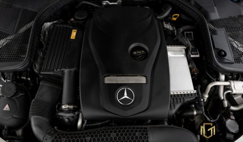 Mercedes-Benz C 200 Avantgarde 2.0 completo