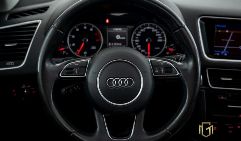 Audi Q5 Ambiente 2.0 TFSI completo
