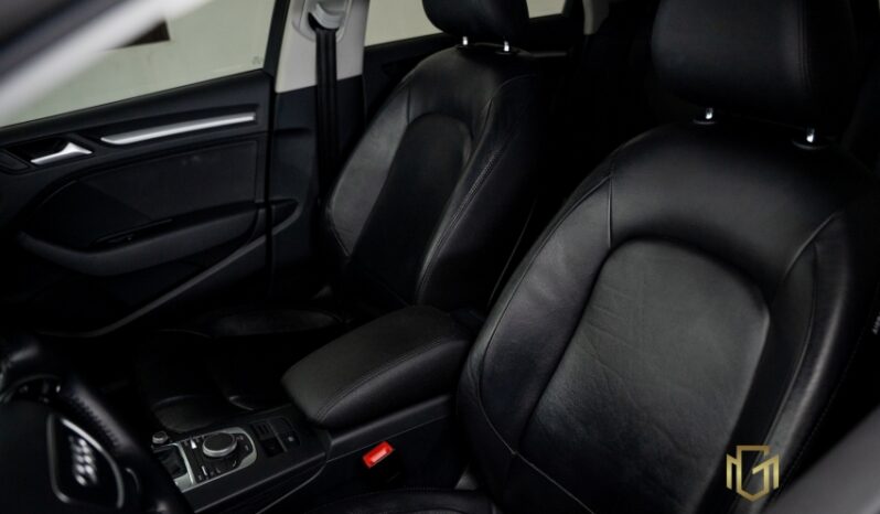 Audi A3 Sedan Ambiente 1.4 completo