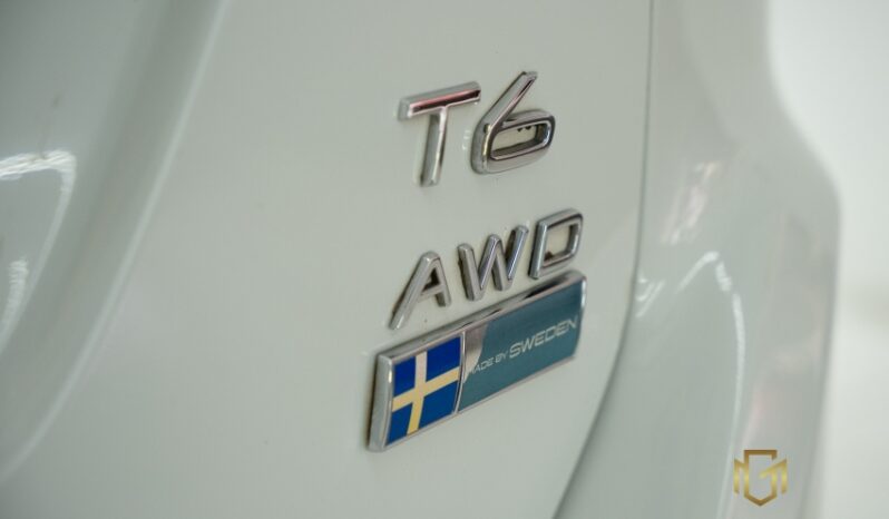 Volvo XC 60 T6 R-Design 3.0 AWD completo