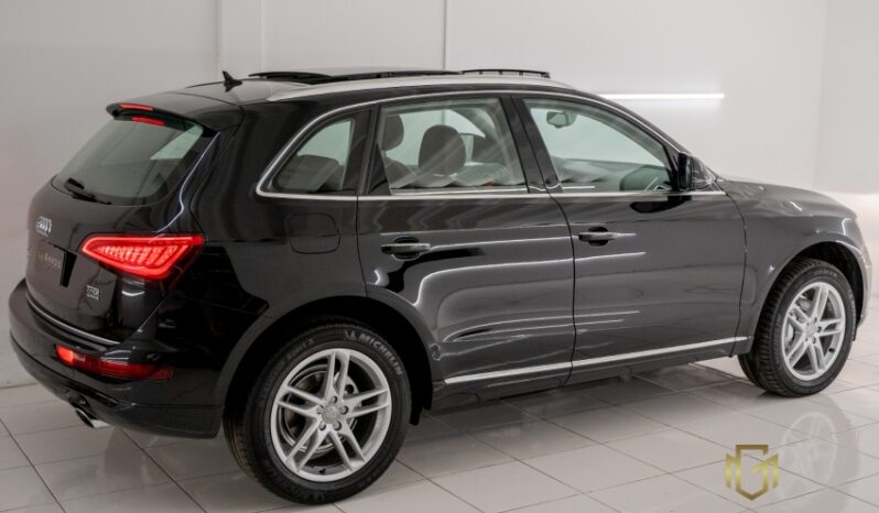 Audi Q5 Ambiente 2.0 TFSI completo
