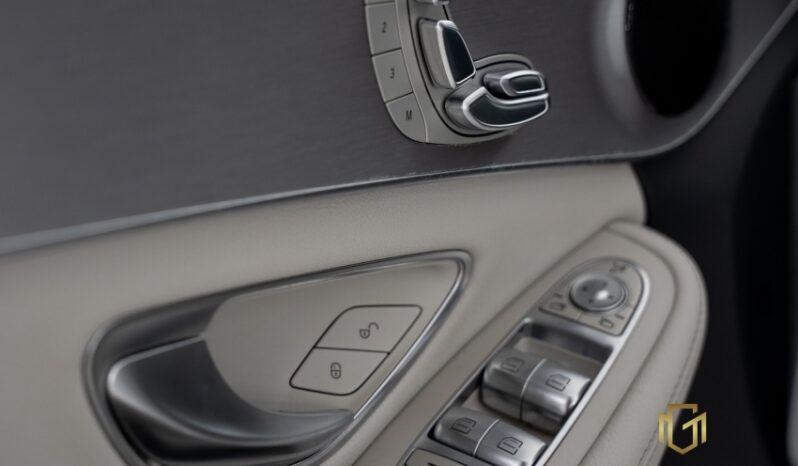 Mercedes-Benz C 200 Avantgarde 2.0 completo