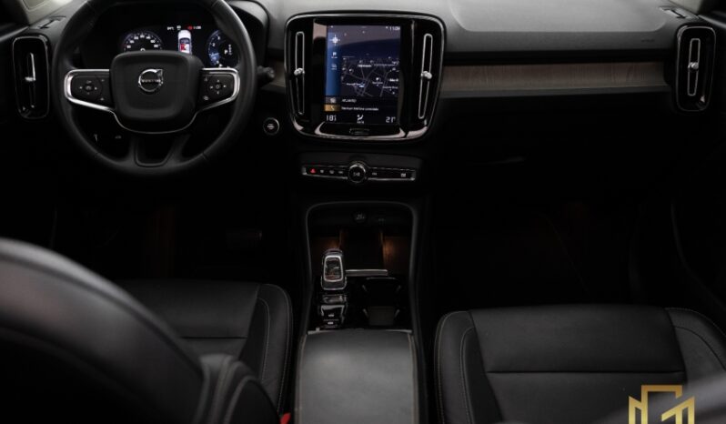 Volvo XC 40 T4 Inscription 2.0 FWD completo