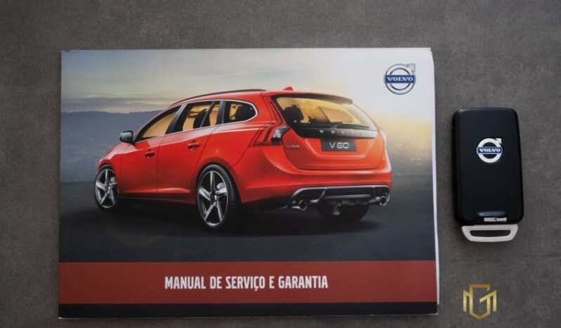 Volvo XC 60 T6 R-Design 3.0 AWD completo