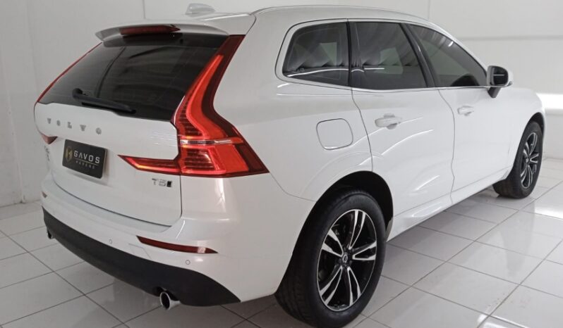 Volvo XC 60 T5 Momentum 2.0 AWD completo