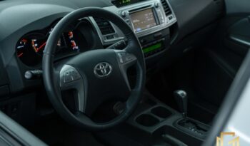Toyota Hilux Cabine Dupla CD SRV 2.7 4×2 completo