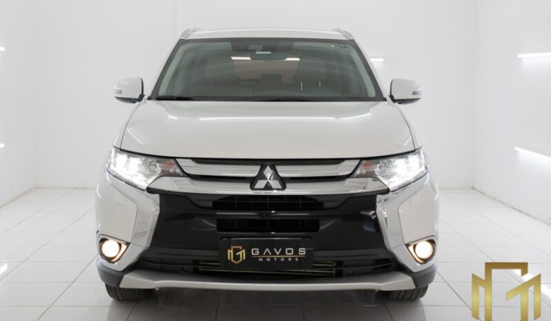 Mitsubishi Outlander 2.2 HPE-S 4×4 completo